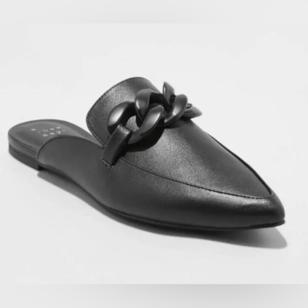 A new day black mule slide on with chain